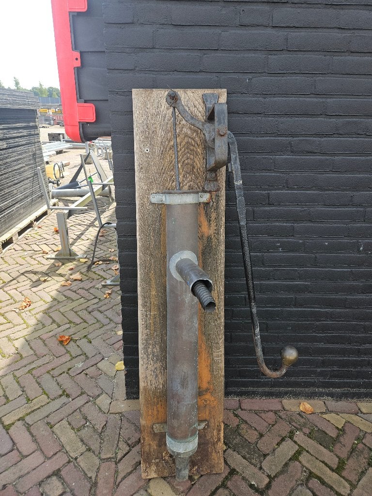 Koperen pomp waterpomp ( 302 ), Ophalen, Gebruikt, Bronpomp, Nb