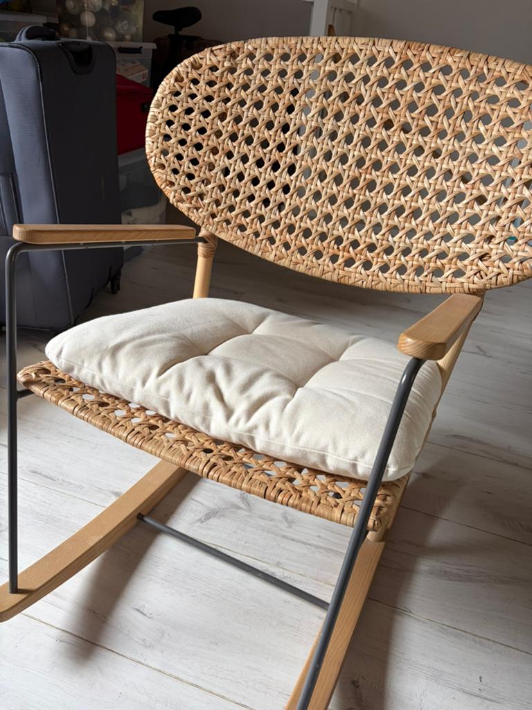 Ikea schommelstoel van Rotan, Ophalen, Zo goed als nieuw, Wit, Eén