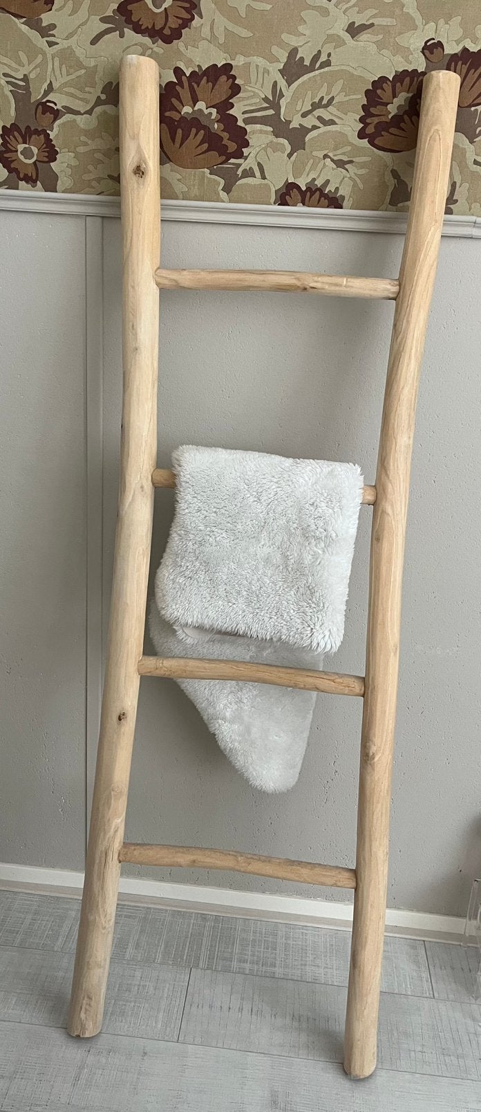 Houten ladder als decoratie, Ophalen, Zo goed als nieuw