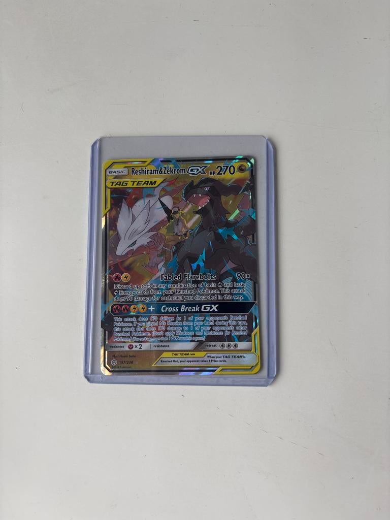 Reshiram & Zekrom GX Pokémon Kaart - Tag Team, Hobby en Vrije tijd, Verzamelkaartspellen | Pokémon, Zo goed als nieuw, Losse kaart