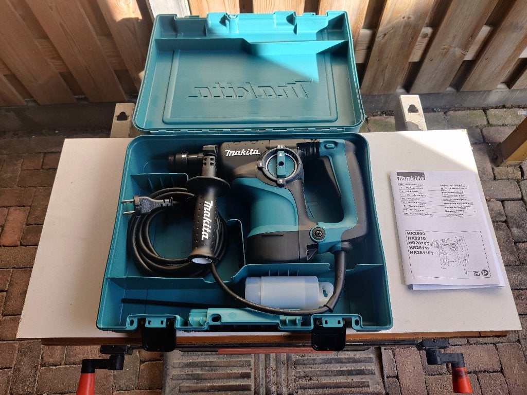 Makita HR2811F 230V Combihamer SDS-Plus (nieuw), 600 watt of meer, Boor- en/of Breekhamer, Nieuw, Ophalen of Verzenden