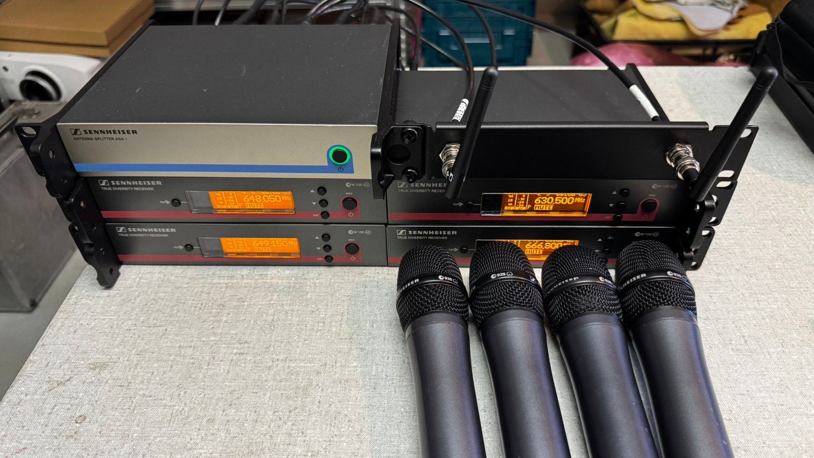 Sennheiser EW 100 G3 B-band & ASA 1 splitter, Muziek en Instrumenten, Ophalen of Verzenden, Gebruikt, Zangmicrofoon, Draadloos