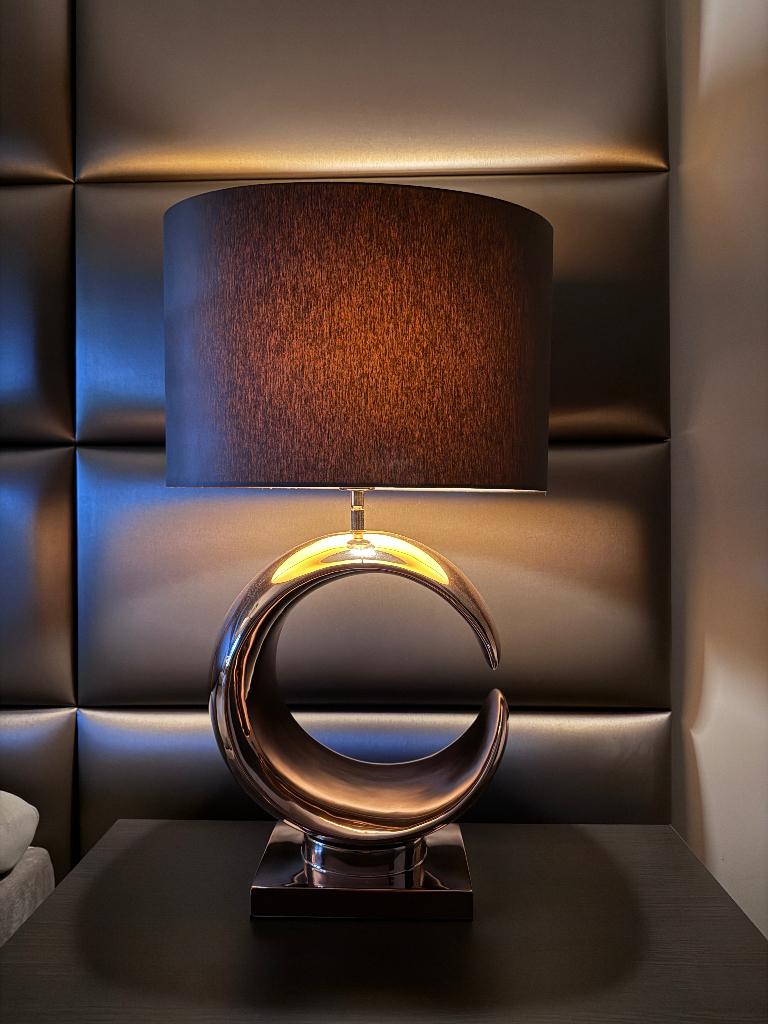 Slaapkamer nachtlamp met lampenkap voor slechts 195 euro, Ophalen, Bruin, Zo goed als nieuw, 50 cm of meer