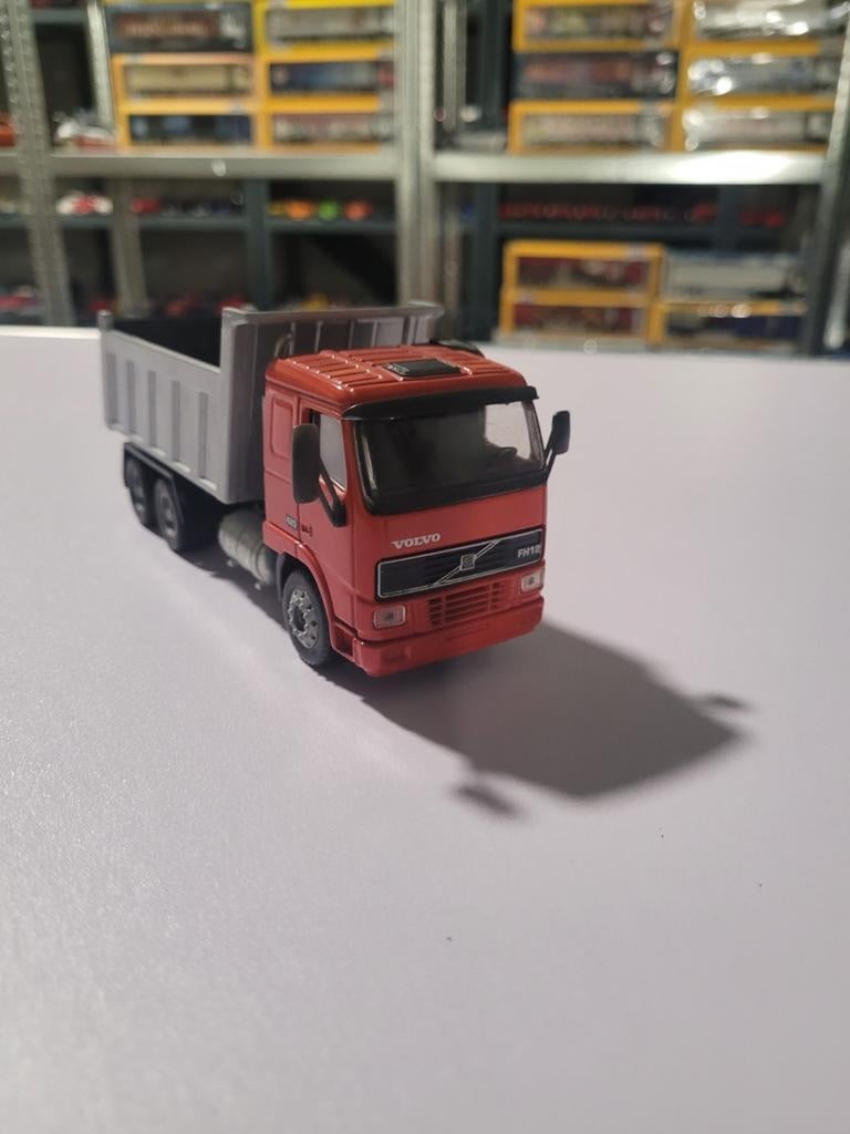 Volvo kiepwagen, NZG, N, N, Ophalen of Verzenden