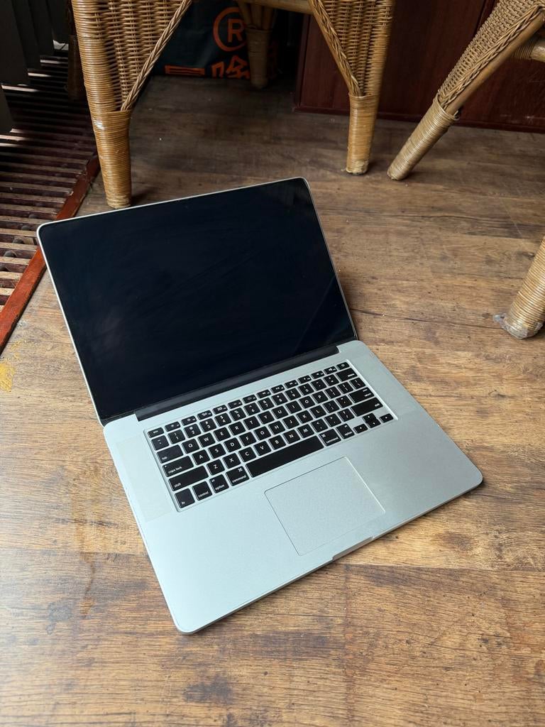 MacBook Pro 15 inch Retina (mid-2015) 256GB 16GB RAM, MacBook Pro, Gebruikt, 256 GB, Ophalen of Verzenden