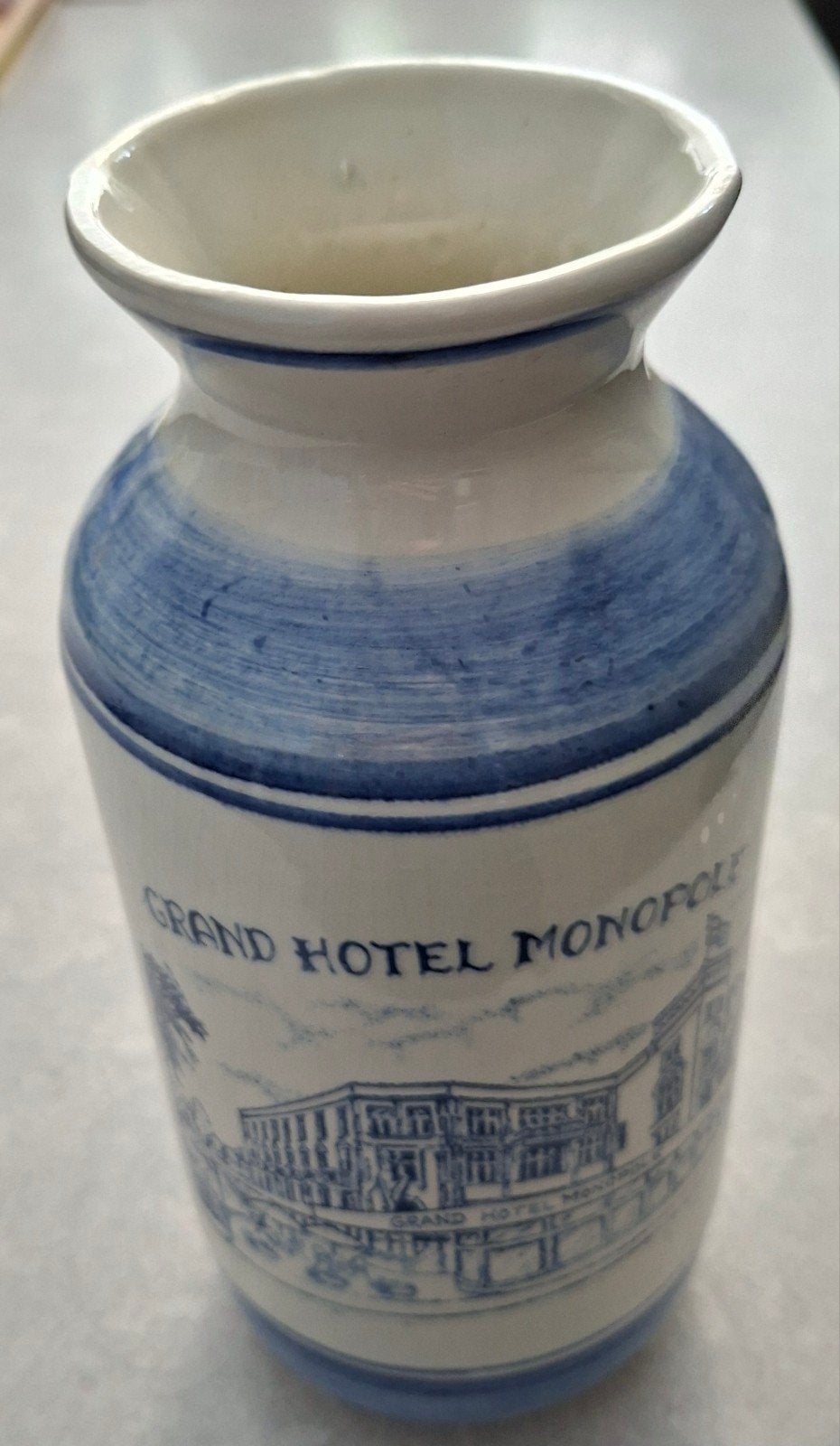 vaas Hotel Monopole, Ophalen of Verzenden