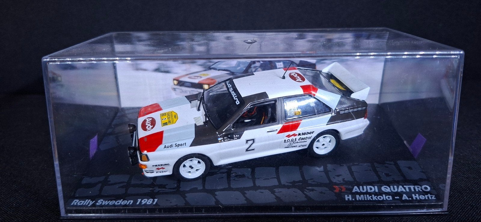 Audi Quattro Rally Zweden 1981 H. Mikkola - A. Hertz, Ophalen of Verzenden, Zo goed als nieuw, Auto, Overige merken