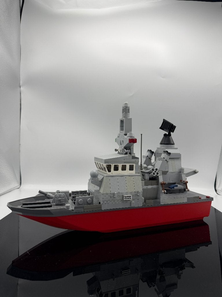 LEGO Militair Patrouilleschip – MOC, Kinderen en Baby's, Gebruikt, MOC (eigen creatie), Lego, Community@lego.com