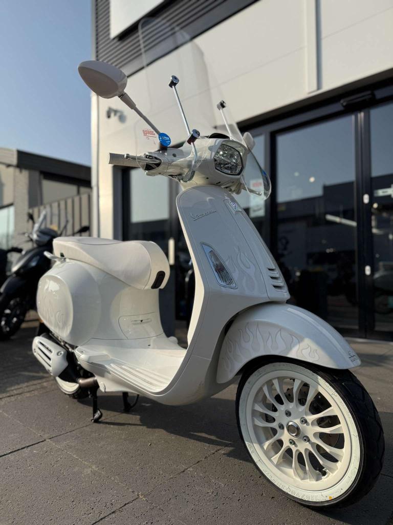 Vespa Sprint 45KM E5 justin Bieber, Niet ingevuld, Maximaal 45 km/u, Niet ingevuld, Ophalen of Verzenden