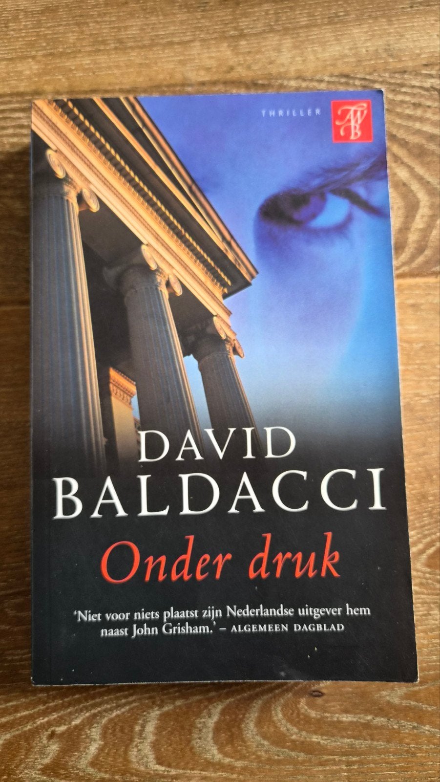 David Baldacci - onder druk, Ophalen of Verzenden, Gelezen