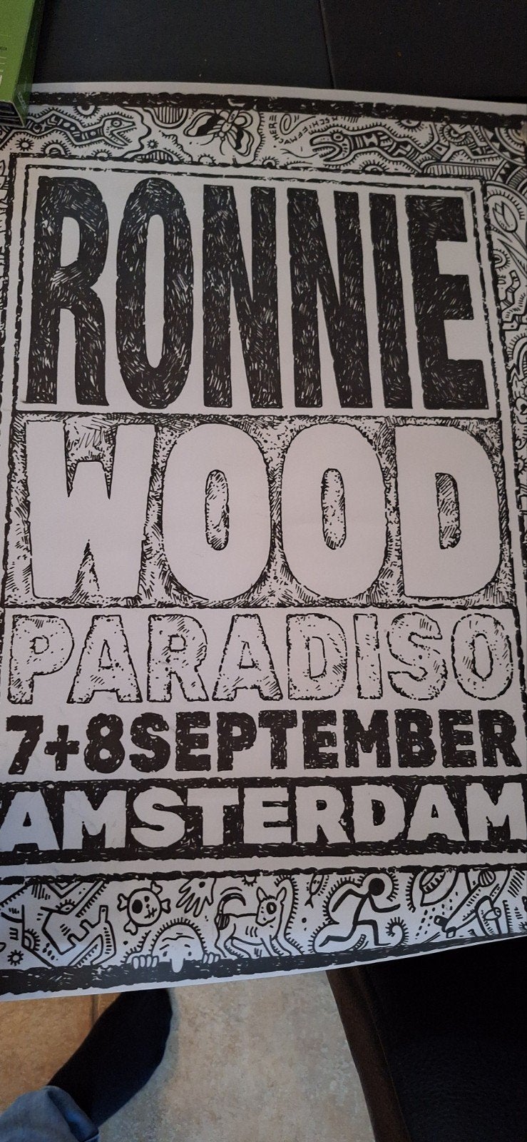 Ronnie Wood Paradiso rolling stones Amsterdam Poster, Rechthoekig Staand, Ophalen of Verzenden, Zo goed als nieuw, A1 t/m A3