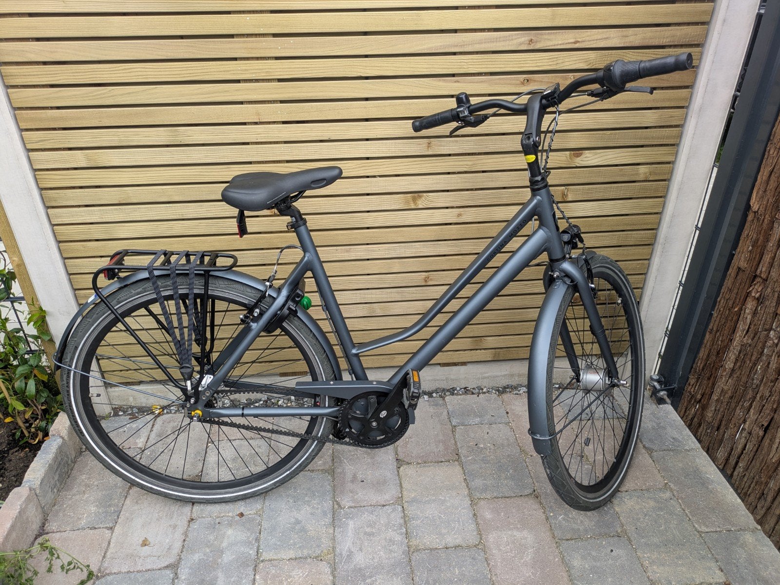 Cortina Mozzo stadsfiets, Fietsen en Brommers, Fietsen | Dames | Damesfietsen, Overige merken, Velgrem, Versnellingen, Zo goed als nieuw