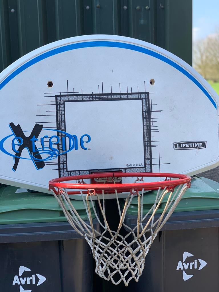 Basketbalnet met bevestigingsplaat. Originele afmetingen, Ophalen, Zo goed als nieuw, Ring, Bord of Paal