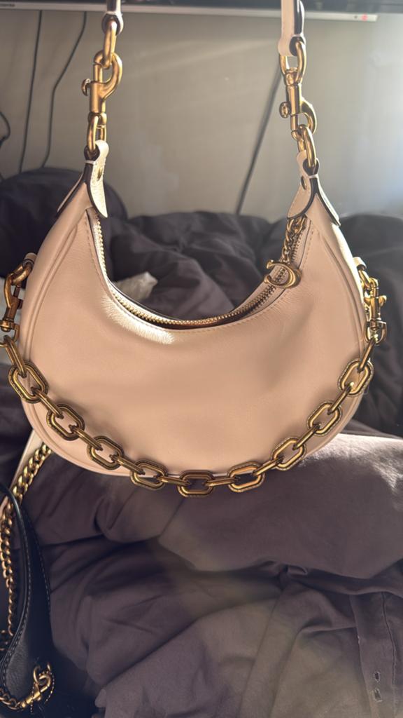Leren Coach Jonie 22 Tas met Accessoires, Sieraden, Tassen en Uiterlijk, Tassen | Damestassen, Schoudertasje, Beige, Ophalen of Verzenden