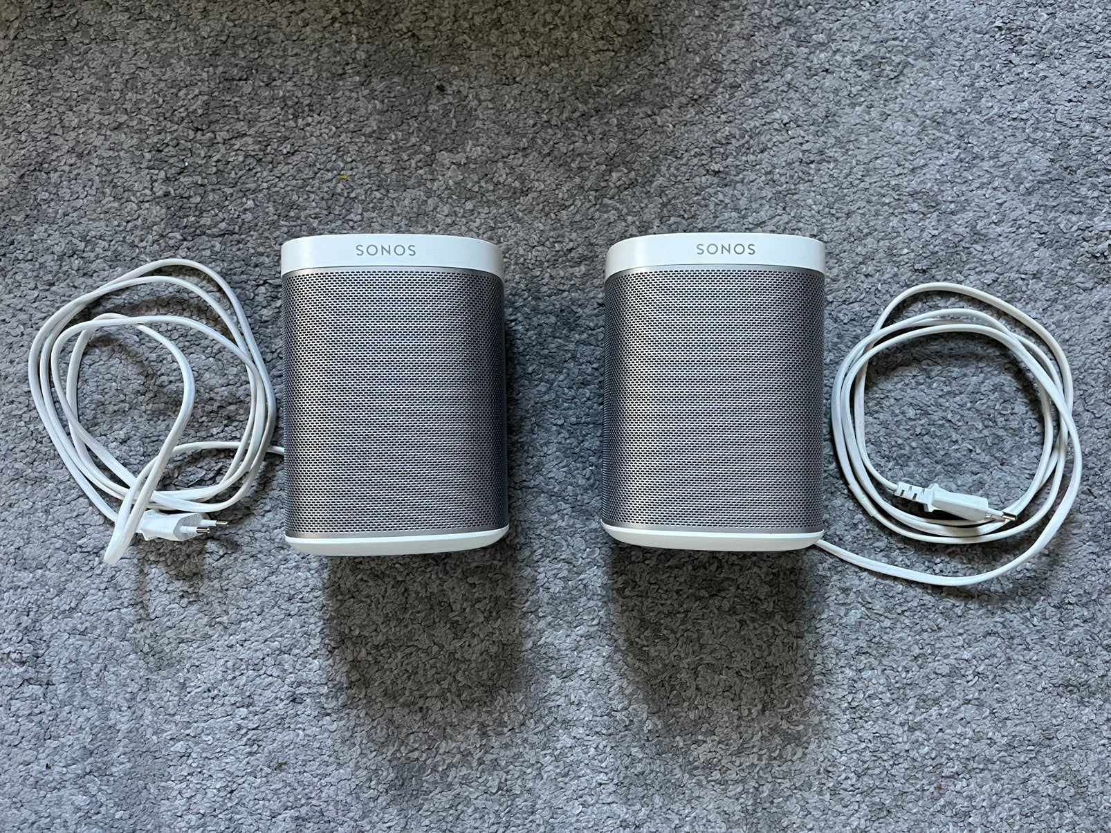Sonos play 1 wit 2 stuks, Computers en Software, Ophalen, Zo goed als nieuw