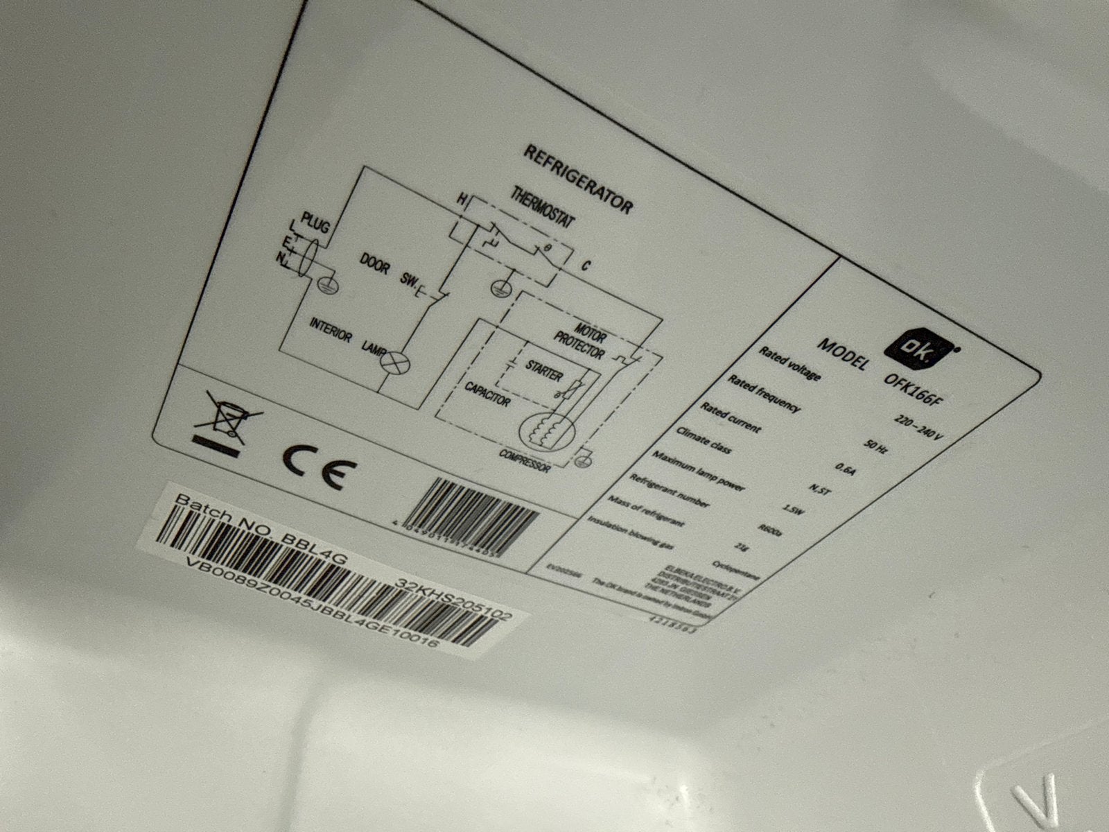 OK. OFK166F Koelkast - zo goed als nieuw!, 100 tot 150 liter, Zo goed als nieuw, Energieklasse A of zuiniger, 45 tot 60 cm