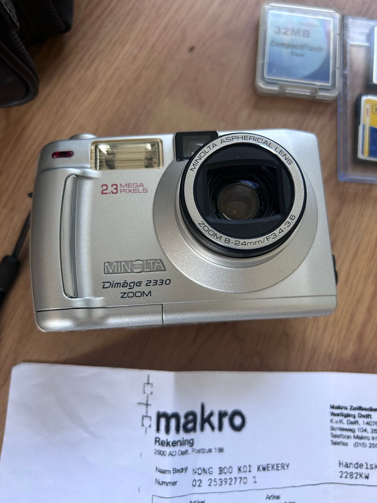 Minolta DiMage 2330 Zoom Digitale Camera met Accessoires, Audio, Tv en Foto, Fotocamera's Digitaal, Ophalen of Verzenden, Gebruikt