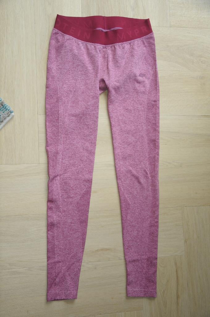 Bordeauxrode sportlegging van MyProtein, maat M!, Maat 38/40 (M), Ophalen of Verzenden, Gedragen, Rood
