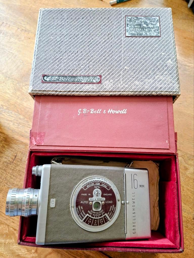 Te koop: Bell & Howell  16mm magazine 603, Audio, Tv en Foto, Filmrollen, Ophalen of Verzenden, 16mm film