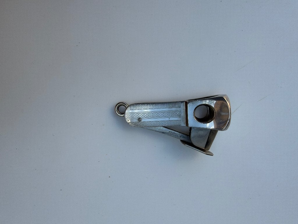 Sigarenknipper-Donatus Solingen met lijngravure, Ophalen, Zo goed als nieuw, Sigarenbandjes