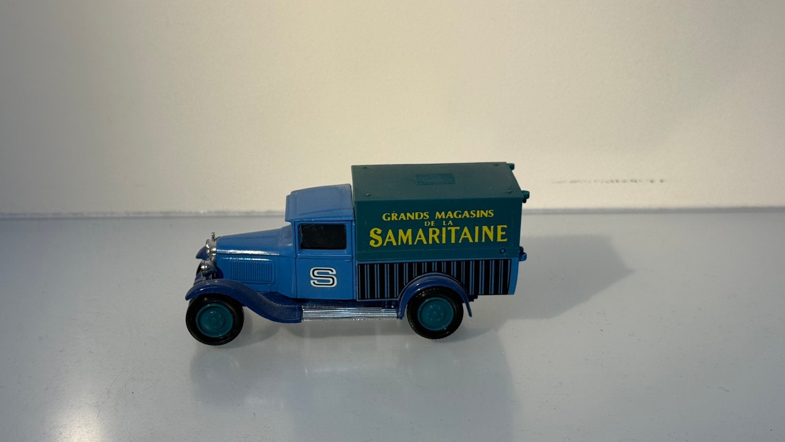 Solido Citroën C4F 1930 1:43, Hobby en Vrije tijd, Ophalen of Verzenden, Zo goed als nieuw, Auto, Solido