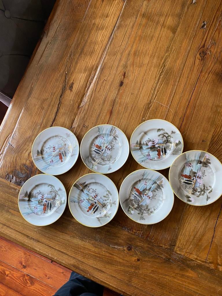 Japanse handgeschilderde bordjes, Antiek en Kunst, Antiek | Servies compleet, Ophalen of Verzenden