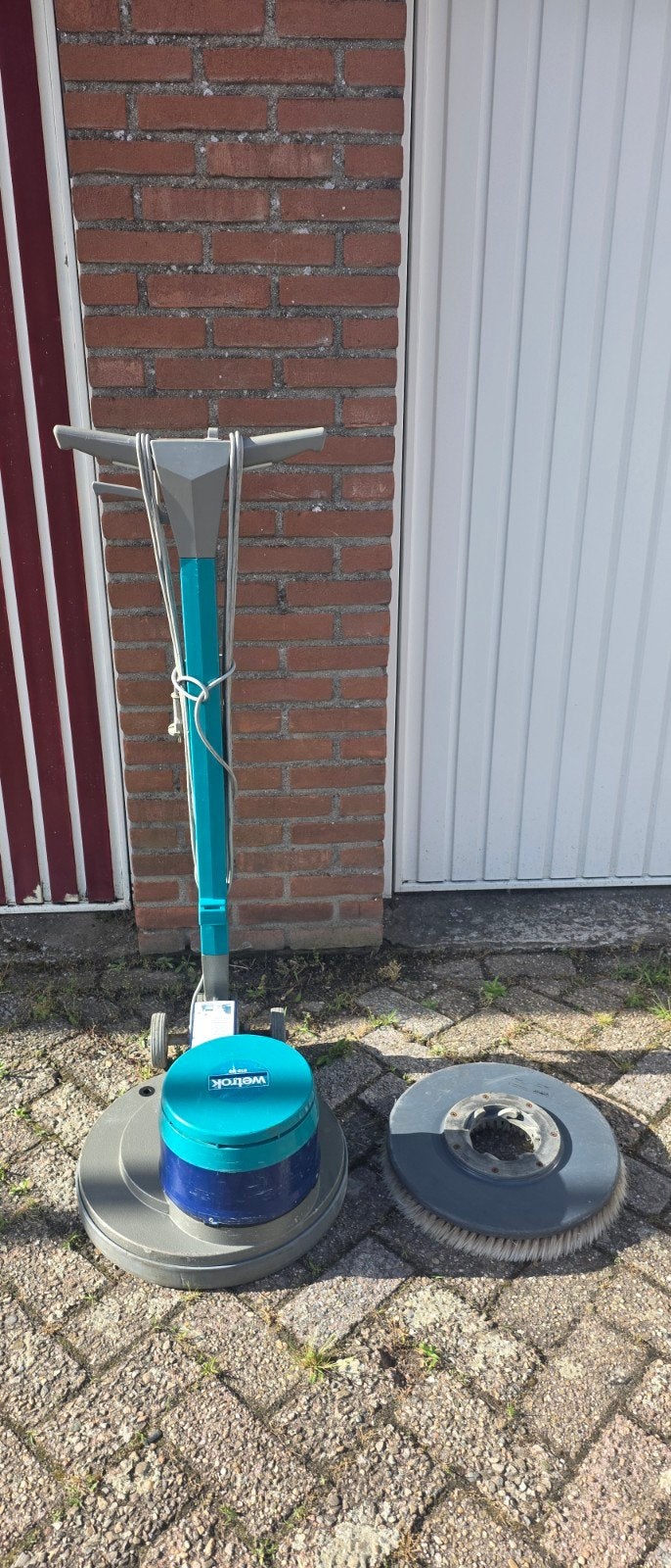 Wetrok Servomat 1500 w 515 HS schrobmachine (waterzuiger), Zakelijke goederen, Machines en Bouw | Onderhoud en Reiniging, Ophalen