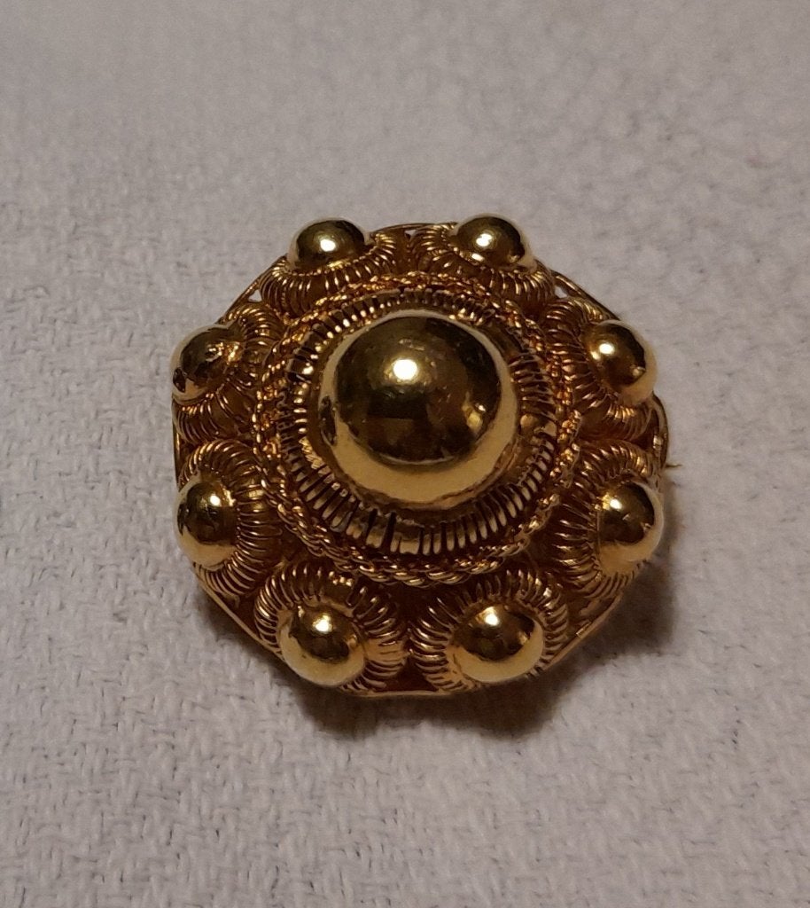 14 karaat gouden broche, Minder dan 4 cm, Ophalen of Verzenden, Zo goed als nieuw, Goud