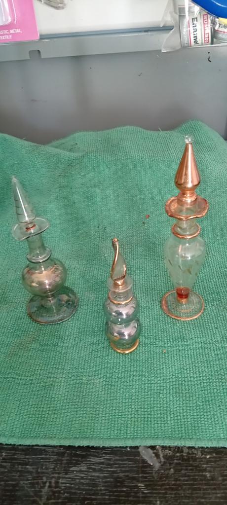 3 antieke glazen Arabische parfumflesjes, Antiek en Kunst, Ophalen of Verzenden