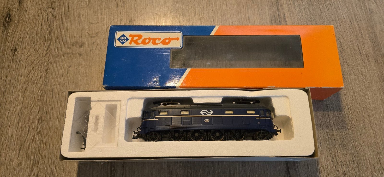 43615 Roco H0 Elektrische locomotief Serie 1000 van de NS, Ophalen of Verzenden, Zo goed als nieuw, Roco, Gelijkstroom