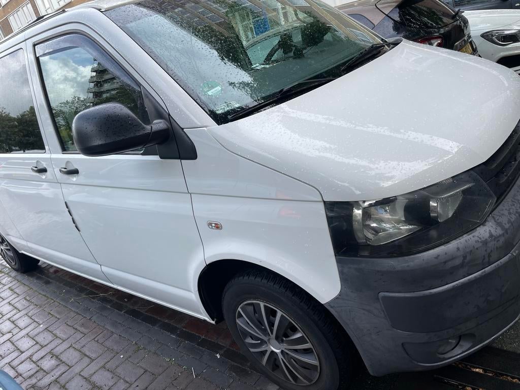 Volkswagen T5 camper  L2 5.20  1.95 hoog, Caravans en Kamperen, Volkswagen, Watertank (Schoon), Tot en met 2, Particulier