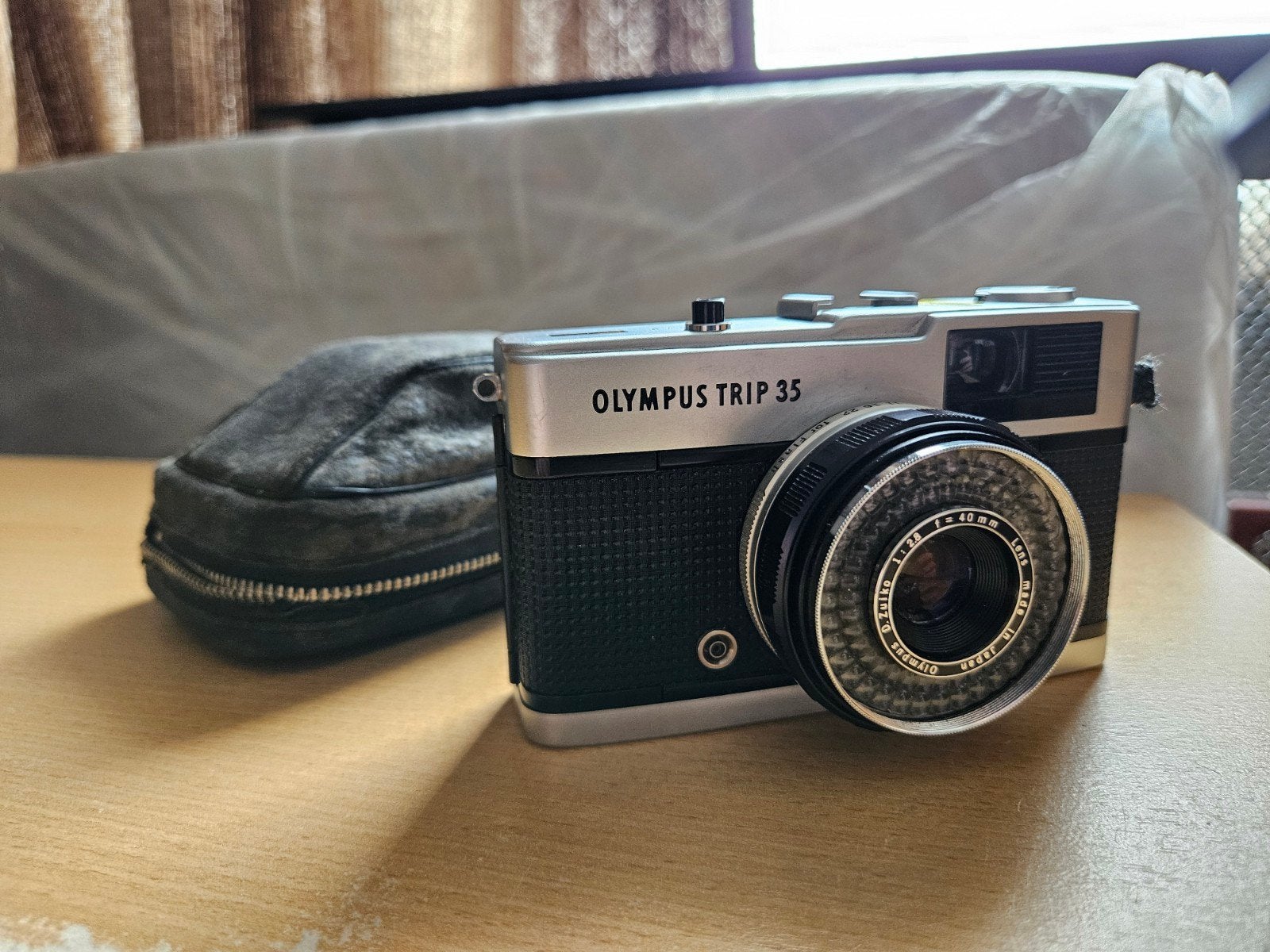 Olympus Trip 35 camera met hoesje, Ophalen, Gebruikt, Compact, Olympus