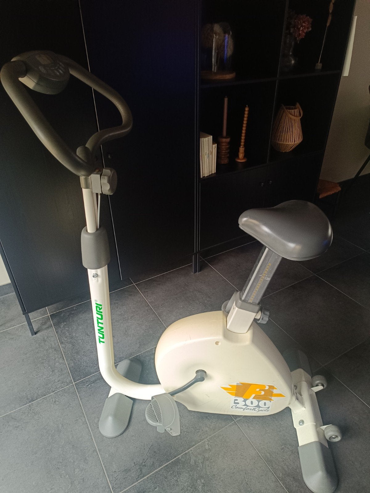 Tunturi 300 Comfort Hometrainer, Ophalen, Gebruikt, Metaal, Benen