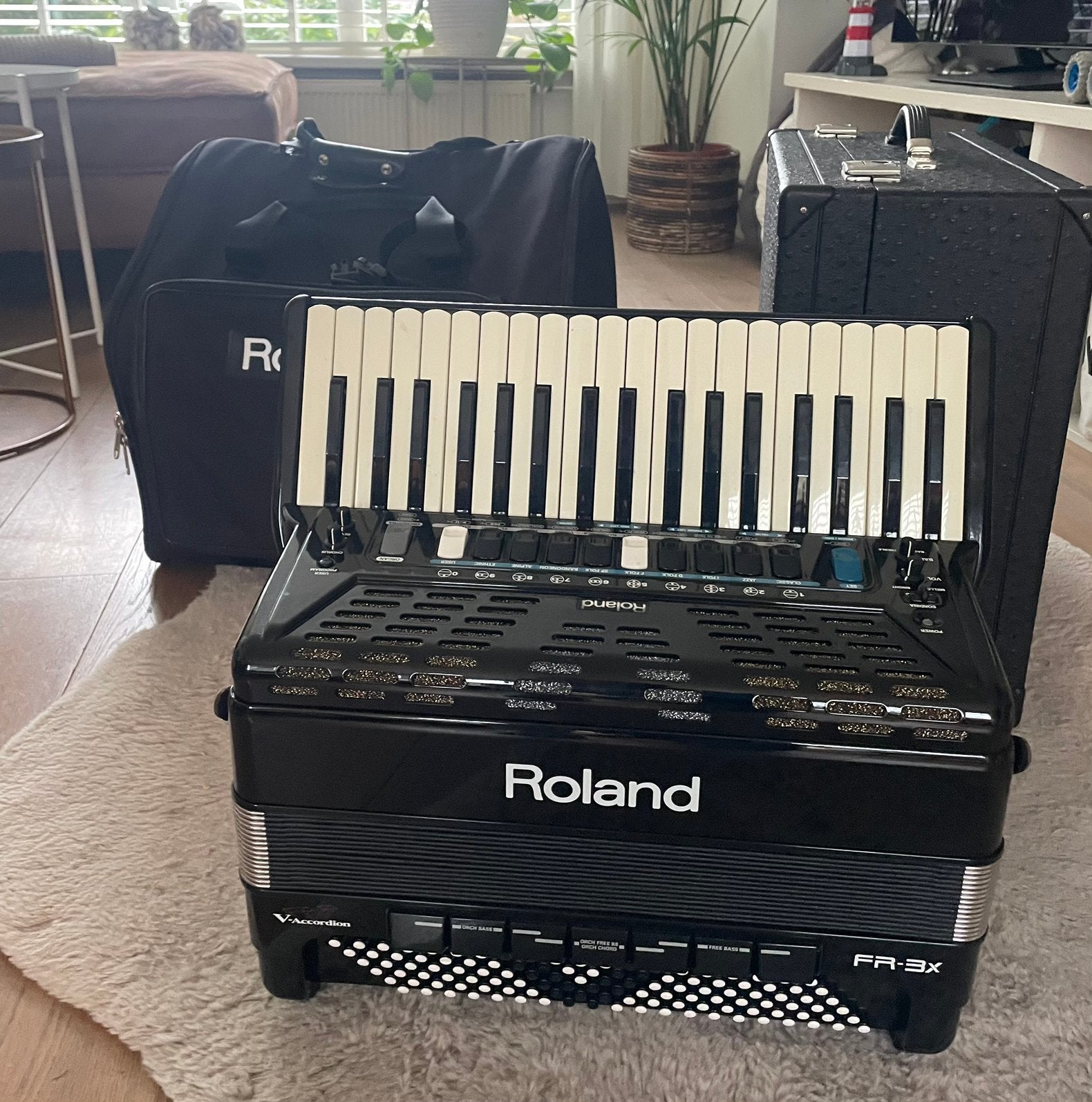 Roland FR-3X V Accordion nieuw, Muziek en Instrumenten, Nieuw, Toetsaccordeon, Met koffer, 120-bas