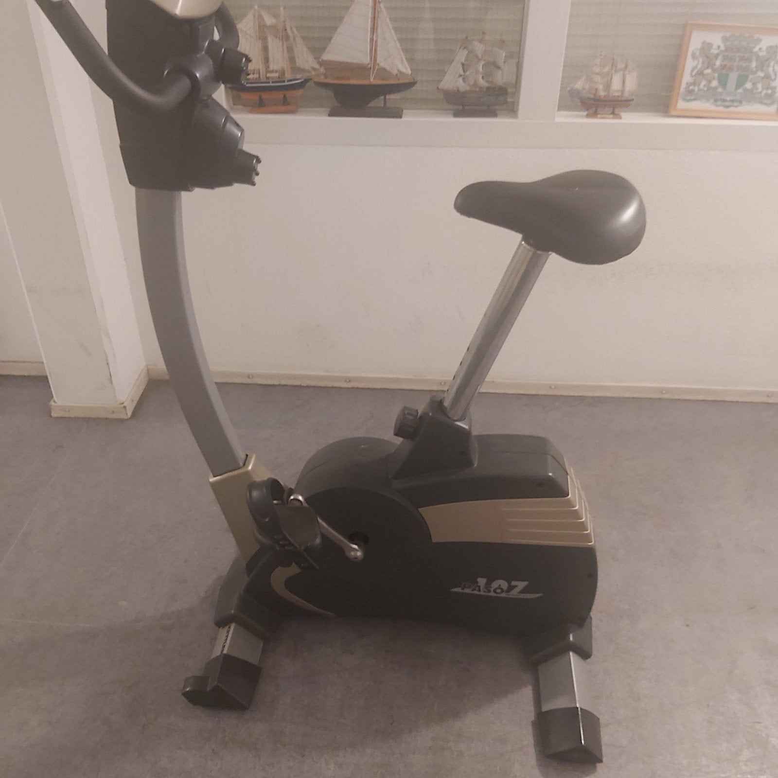 Kettler Hometrainer - Zo goed als nieuw, Ophalen of Verzenden, Zo goed als nieuw, Metaal, Benen