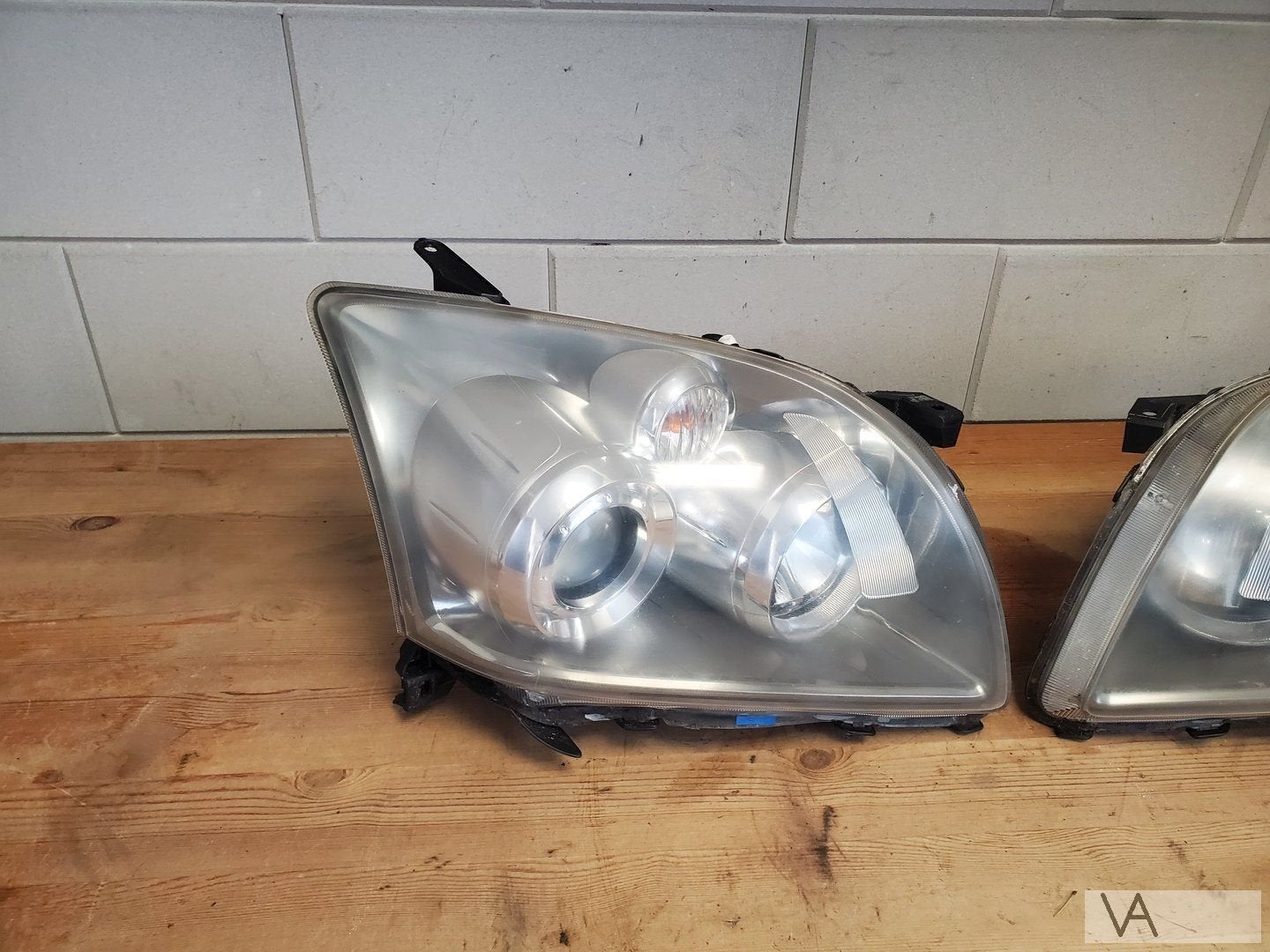 Toyota Avensis 2002 - 2008 koplamp links bestuurder €75, Auto-onderdelen, Verlichting, Gebruikt, -, -, Ophalen of Verzenden