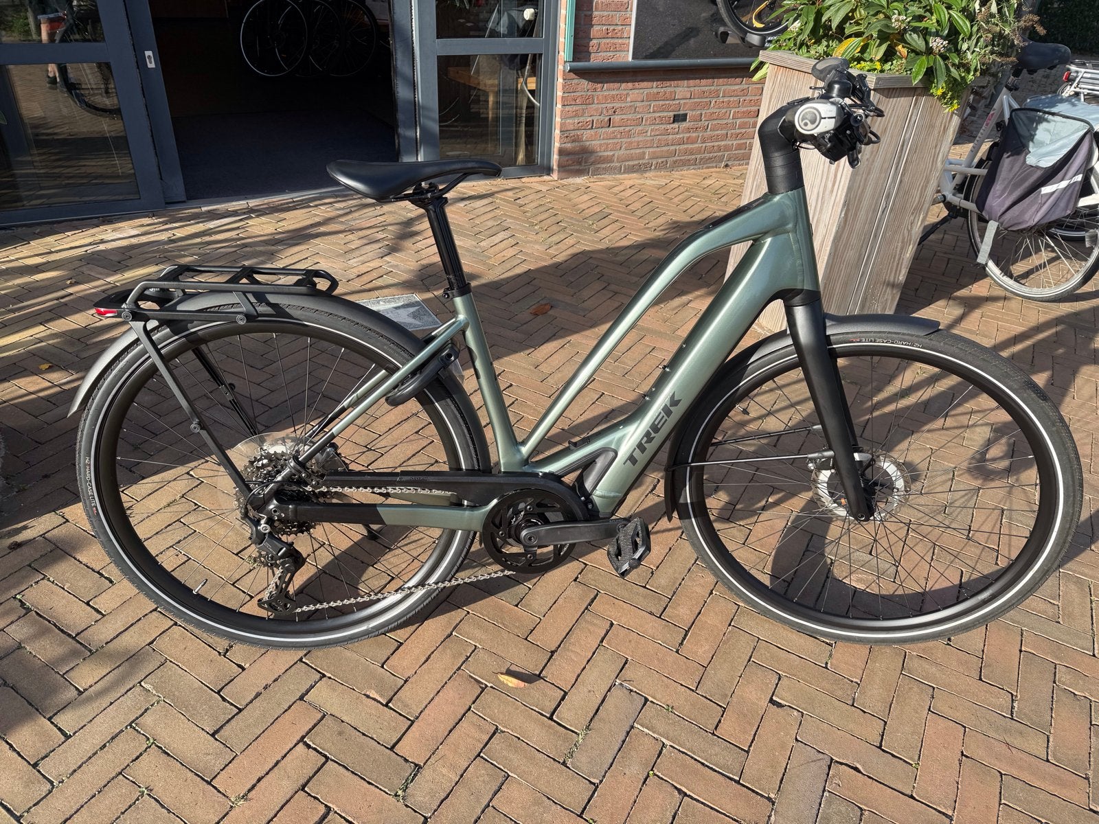 Trek FX 7 Dames E-bike - Z.G.A.N. met TQ middenmotor, Fietsen en Brommers, 51 tot 55 cm, Ophalen, Zo goed als nieuw, Overige merken