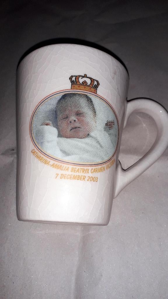 BEKER T.G.V. GEBOORTE AMALIA 7-12-2003, Verzamelen, Ophalen of Verzenden, Zo goed als nieuw, Servies