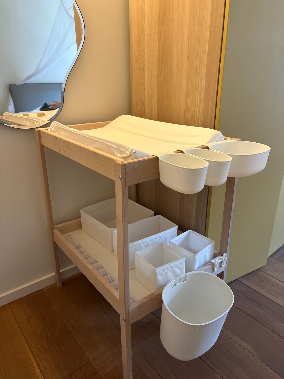 Ikea Sniglar Commode met Aankleedkussen en Accessoires, Overige typen, Zo goed als nieuw, Standaard, Ophalen