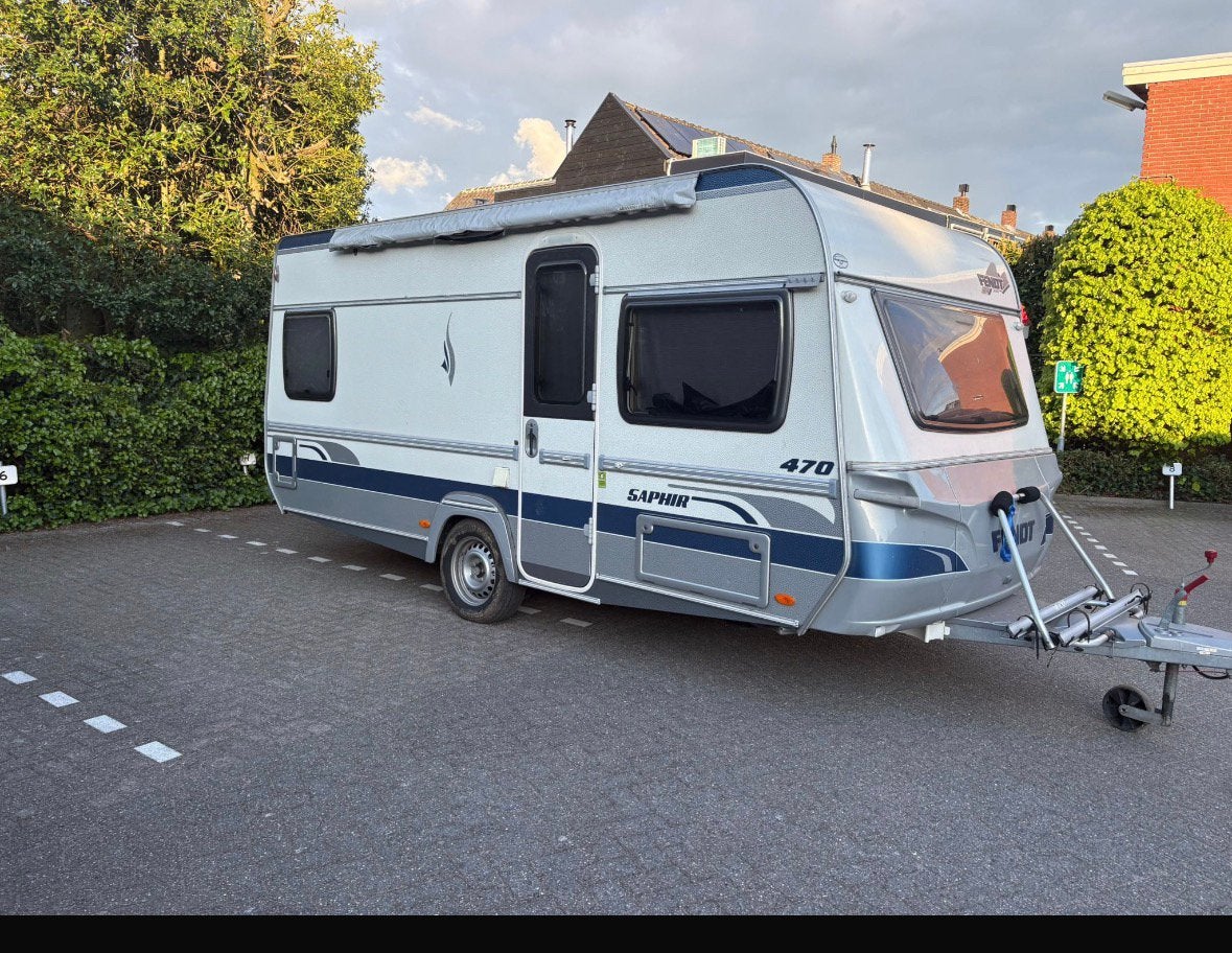 Fendt Saphir 470, Caravans en Kamperen, Caravans, Disselslot, Treinzit, Particulier, Fendt