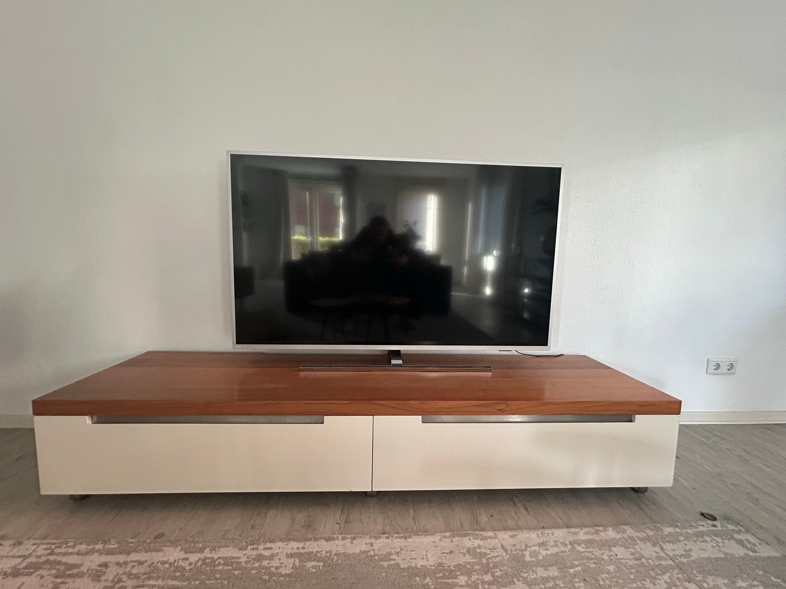 Zelfgemaakt TV-meubel met 2 uitklapbare lades, Huis en Inrichting, Ophalen, Gebruikt, 75 cm of meer, 200 cm of meer