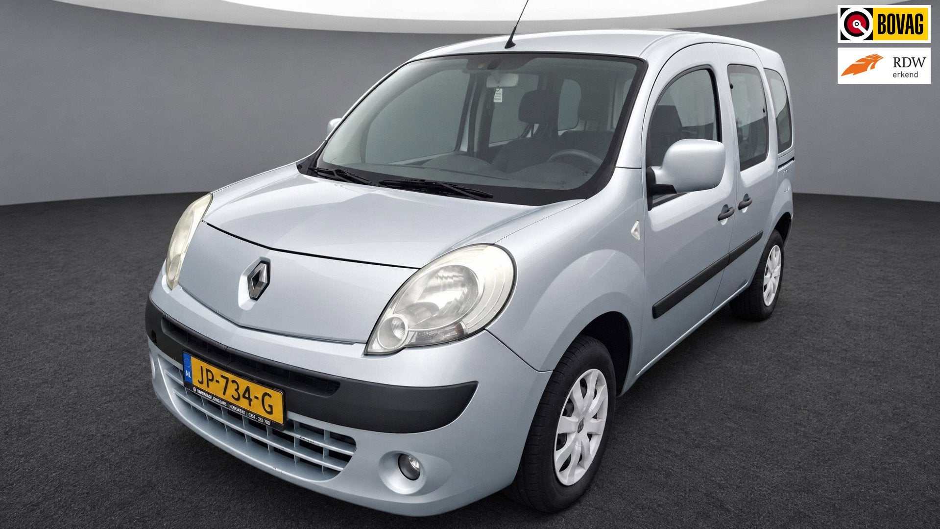 Renault Kangoo Family 1.6 Expression, Voorwielaandrijving, Stof, Gebruikt, 4 cilinders