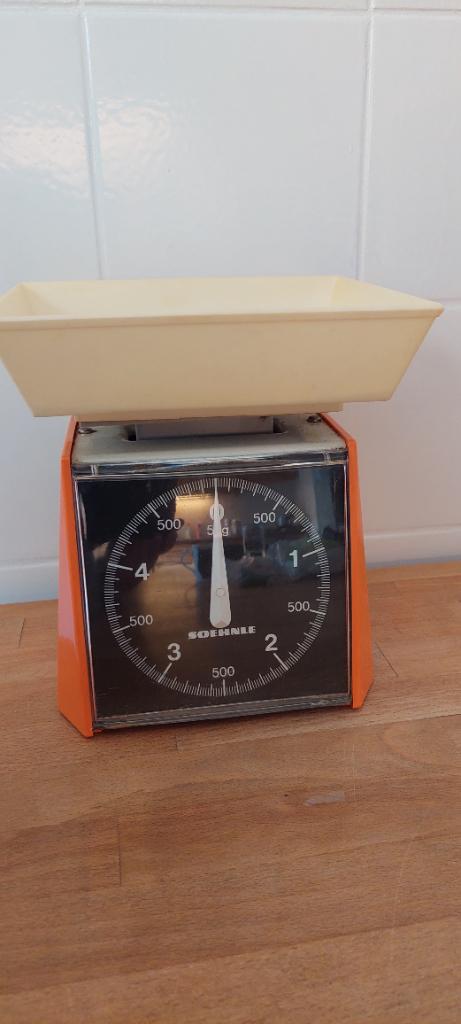 Retro weegschaal soehnle werkend vintage oranje wit ., Ophalen of Verzenden, Overige materialen, Overige stijlen, Overige typen