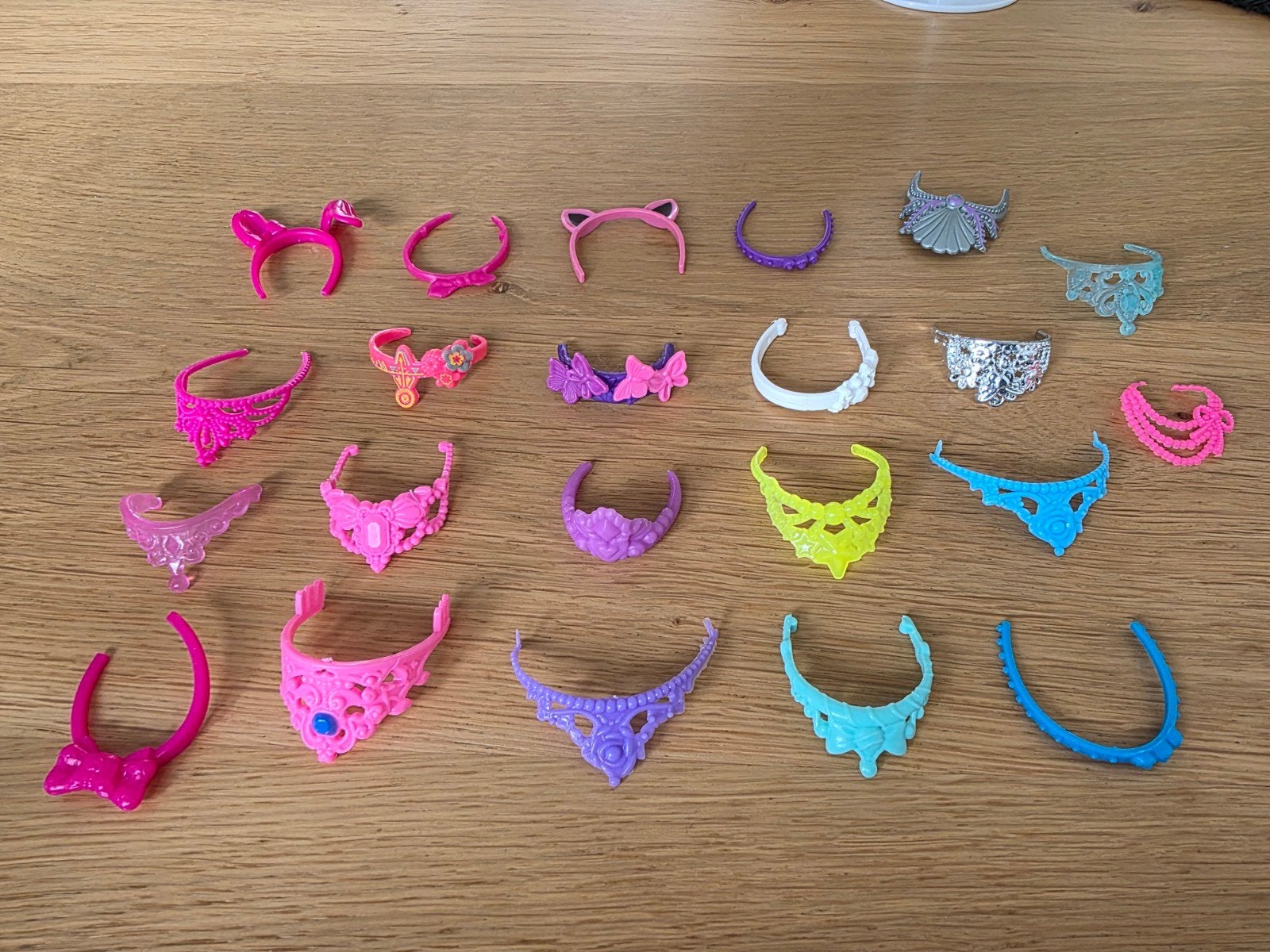 Barbie accessoires - kroontjes/diadeem, Ophalen of Verzenden, Gebruikt, Barbie