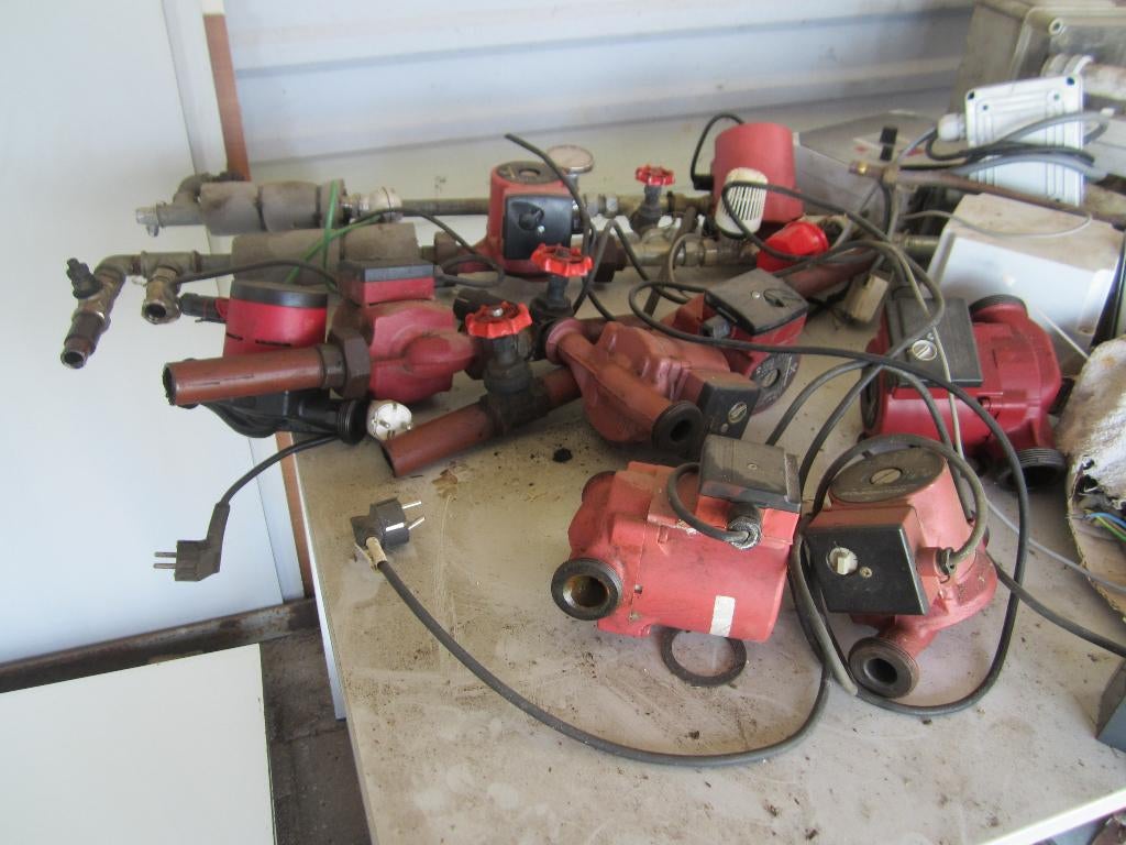grundfos pompen, Ophalen, Gebruikt, Minder dan 30 cm, Overige typen