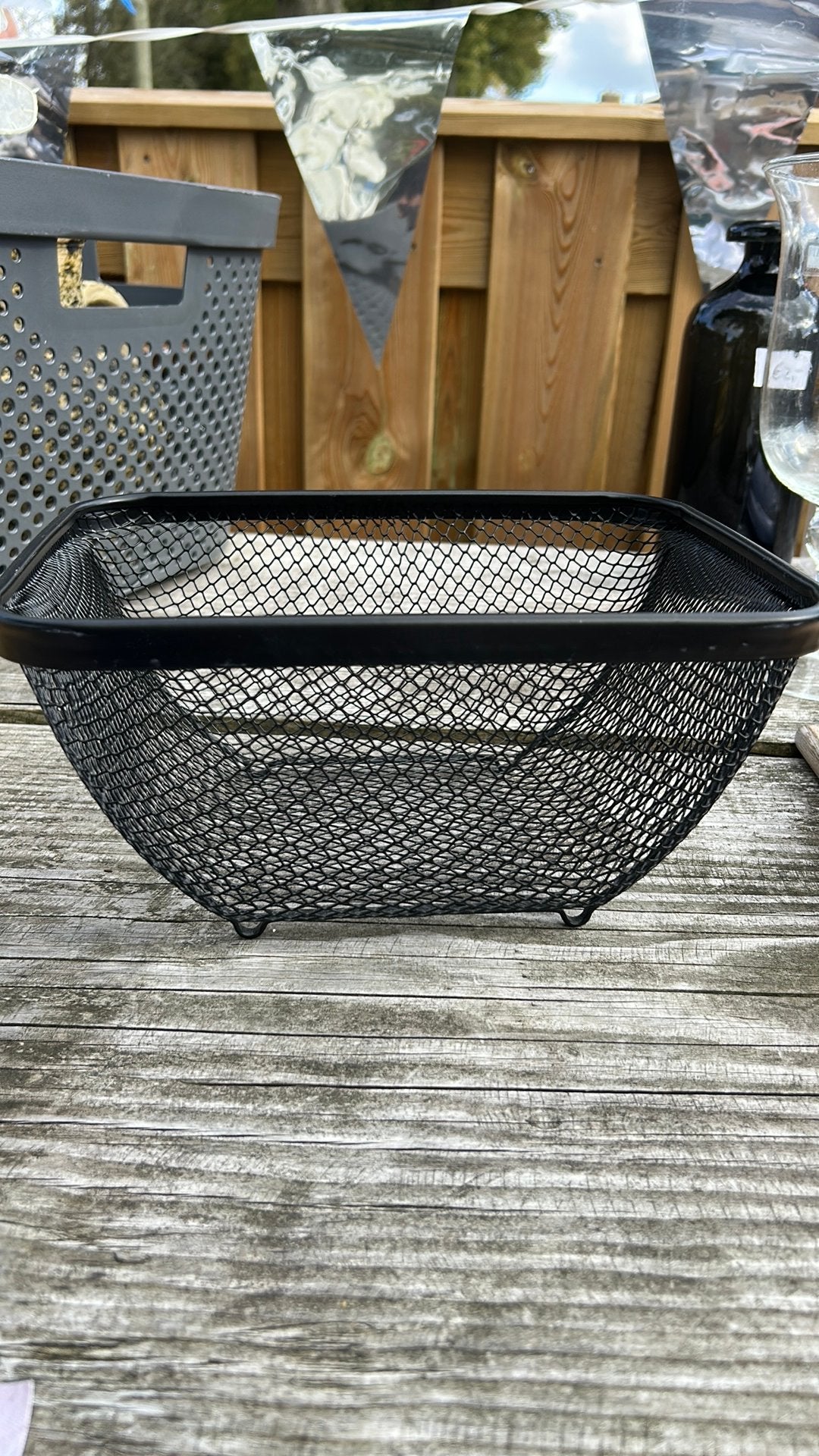 Zwarte mand fruitmand, Ophalen of Verzenden, Zo goed als nieuw