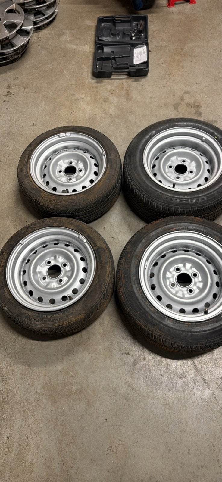 Verbreed staal met banden 4x100, Ophalen, Gebruikt