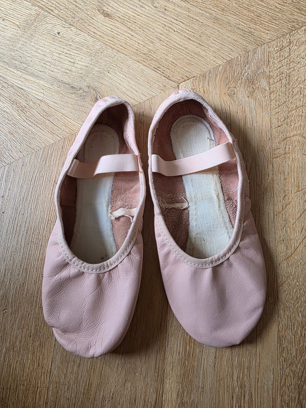 Balletschoentjes leer, Ophalen of Verzenden, Zo goed als nieuw, Schoenen