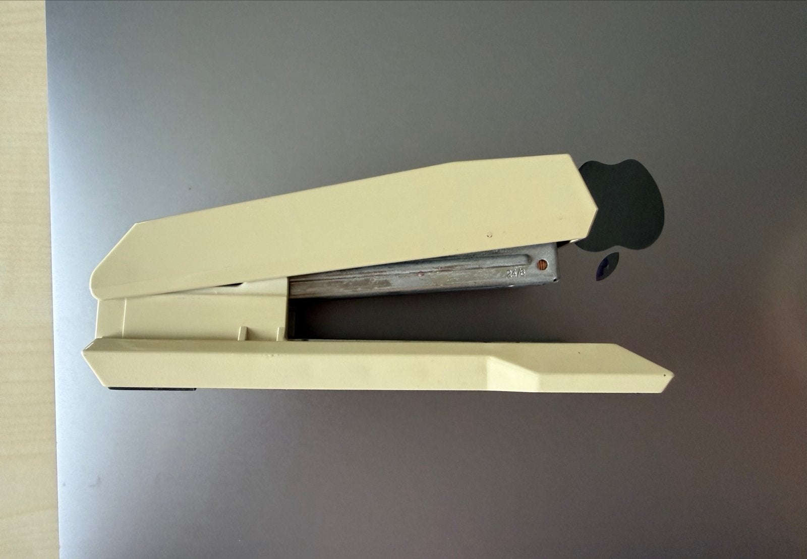 Vintage Rapid 27 Nietmachine - Made in Sweden werkt prima, Ophalen of Verzenden, Zo goed als nieuw