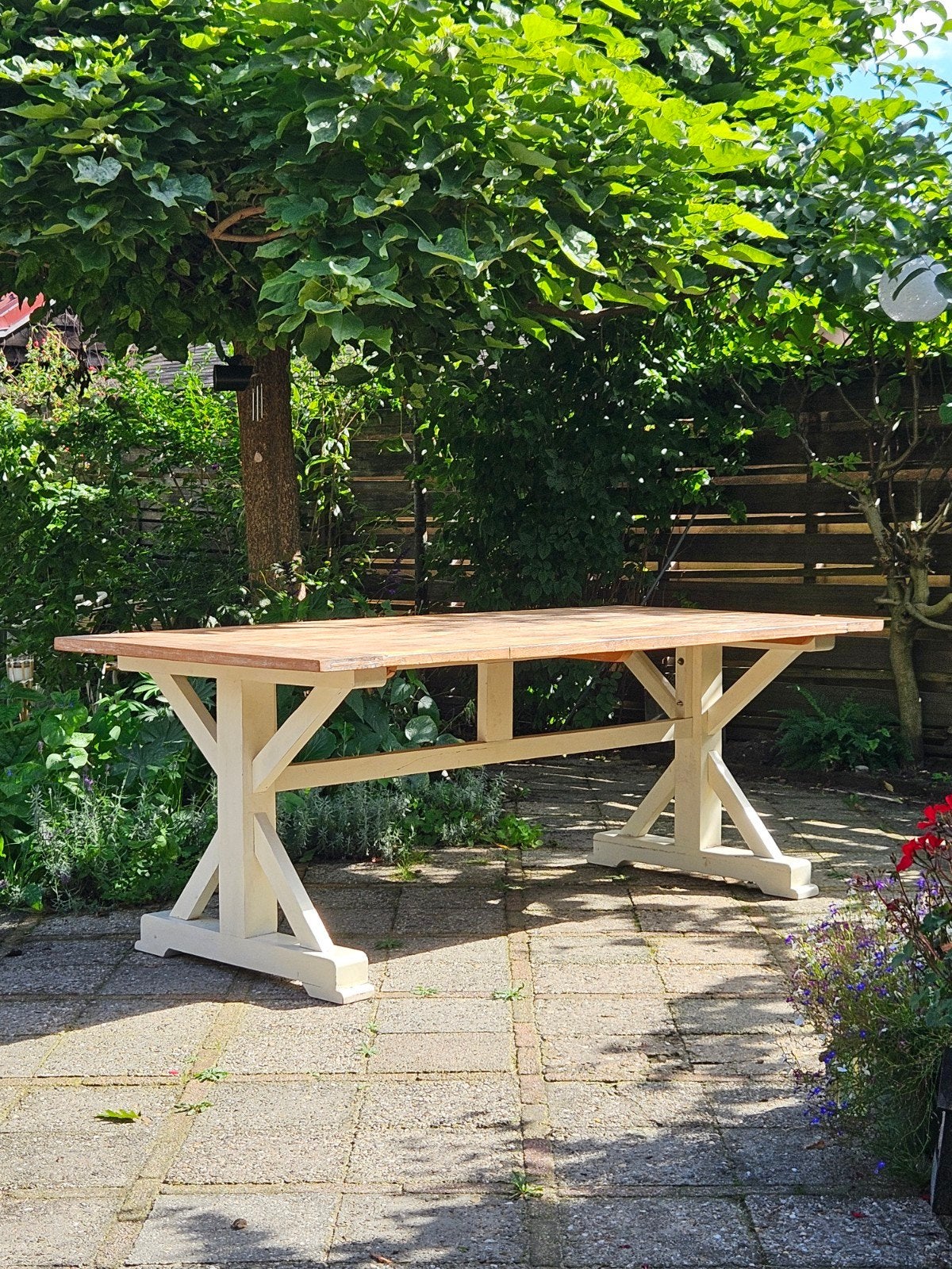 Foto 14 van Hele mooie, grote, landelijke eettafel